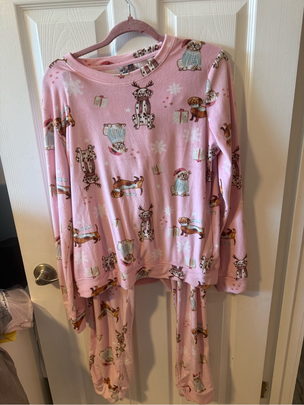 Pink Dog Print Women’s Pajama Set - SUPER DUPER SOFT!!